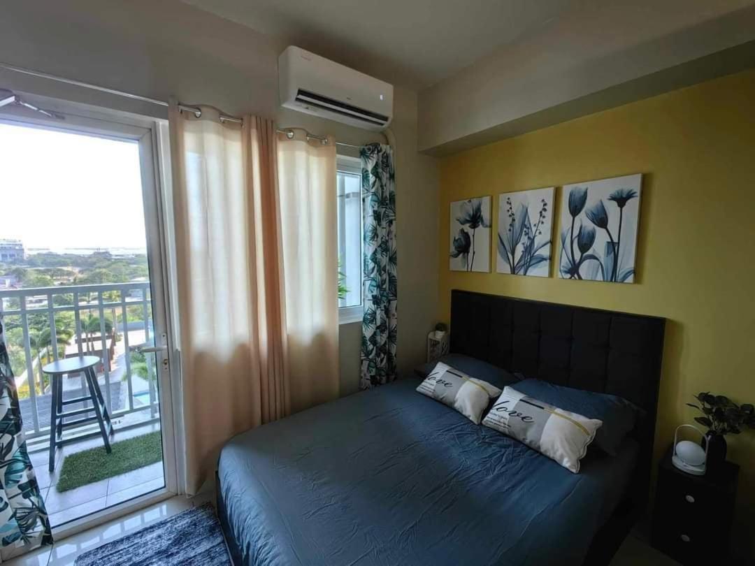 Smdc Breeze Residences By Dominga Manila Bagian luar foto